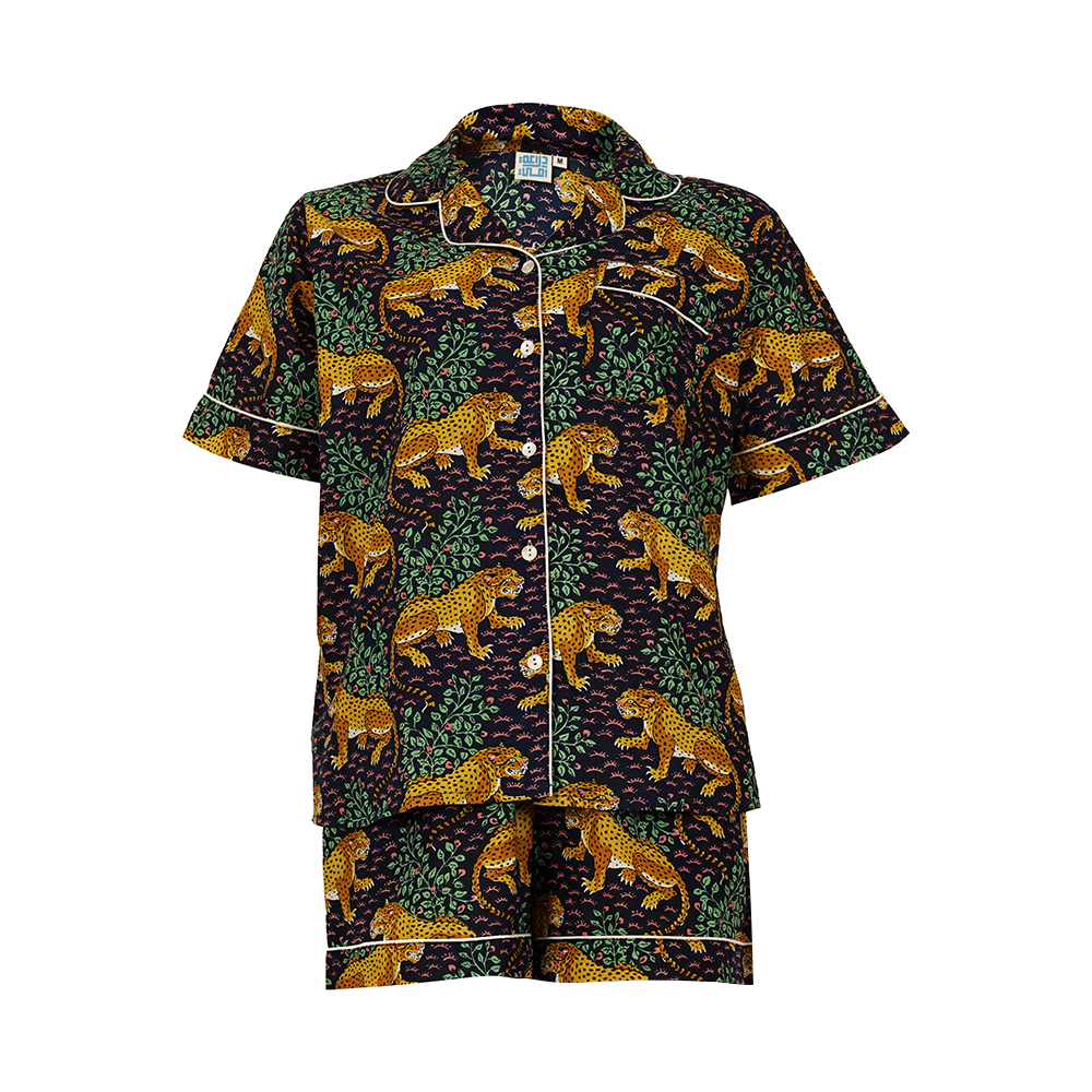 Short-Sleeved Cotton Pajamas With Dark Blue Shorts