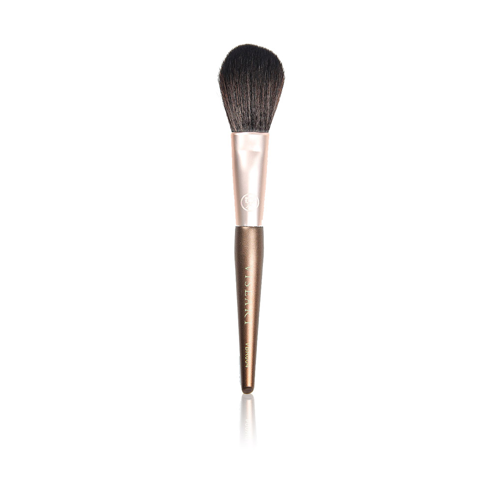 Classic Blush Brush