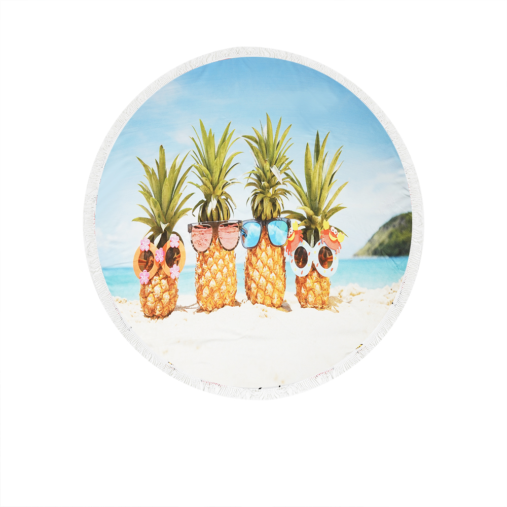 Glasses and Pineapple 